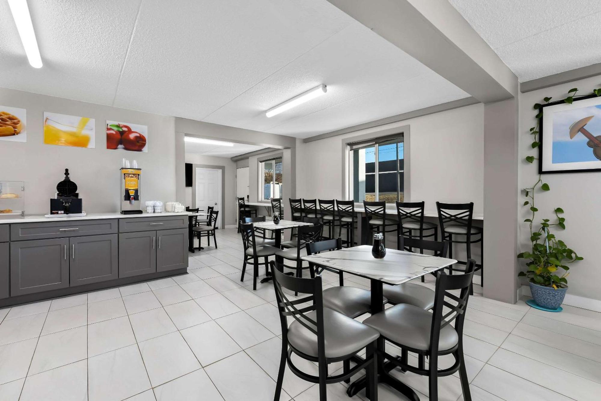 Quality Inn Nashville - Opryland Area Dış mekan fotoğraf