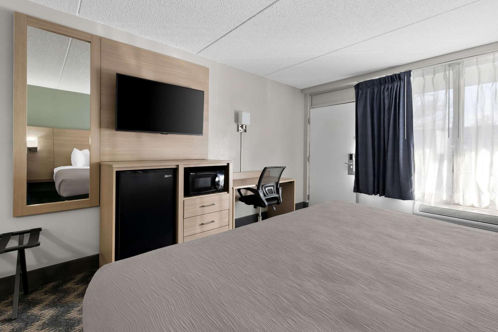 Quality Inn Nashville - Opryland Area Dış mekan fotoğraf